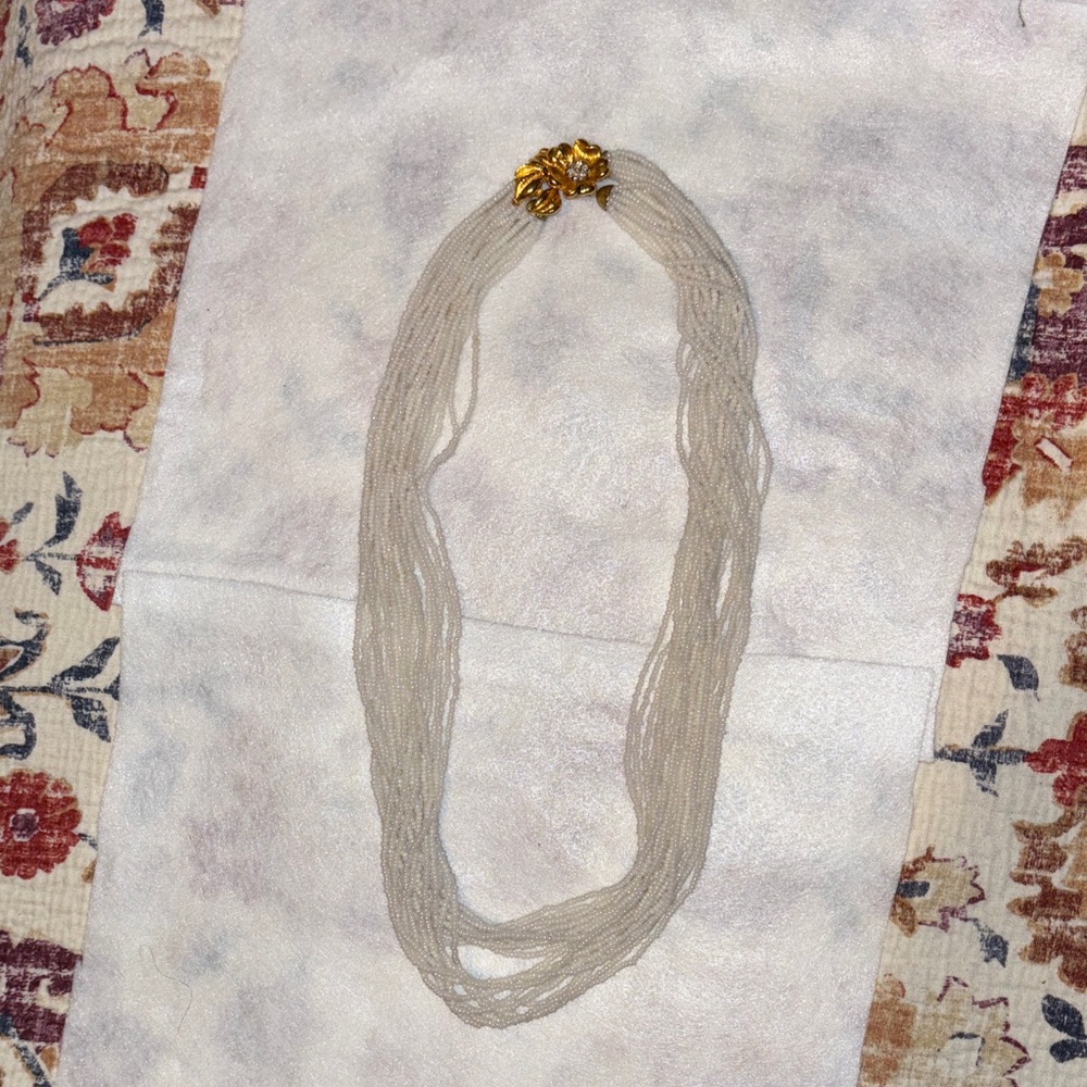 Vintage Gold and Cream Beaded Necklace